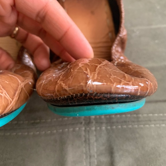 Sienna Brown Tieks - Picture 8 of 9